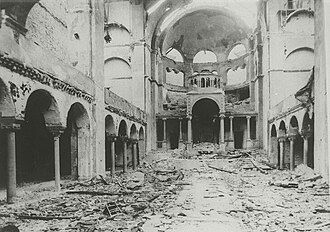 1938 — Alemania anexa Austria en el Anschluss (13 mar.)
