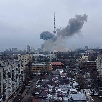 2022 — Rusia lanza una invasión a gran escala de Ucrania (24 feb.)